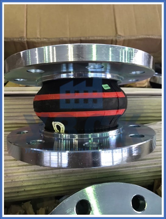 компенсатор резиновый фланцевый в Киргизии