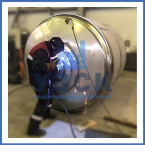 Купить баки и ёмкости из нержавеющей стали от завода УЗСК в Киргизии